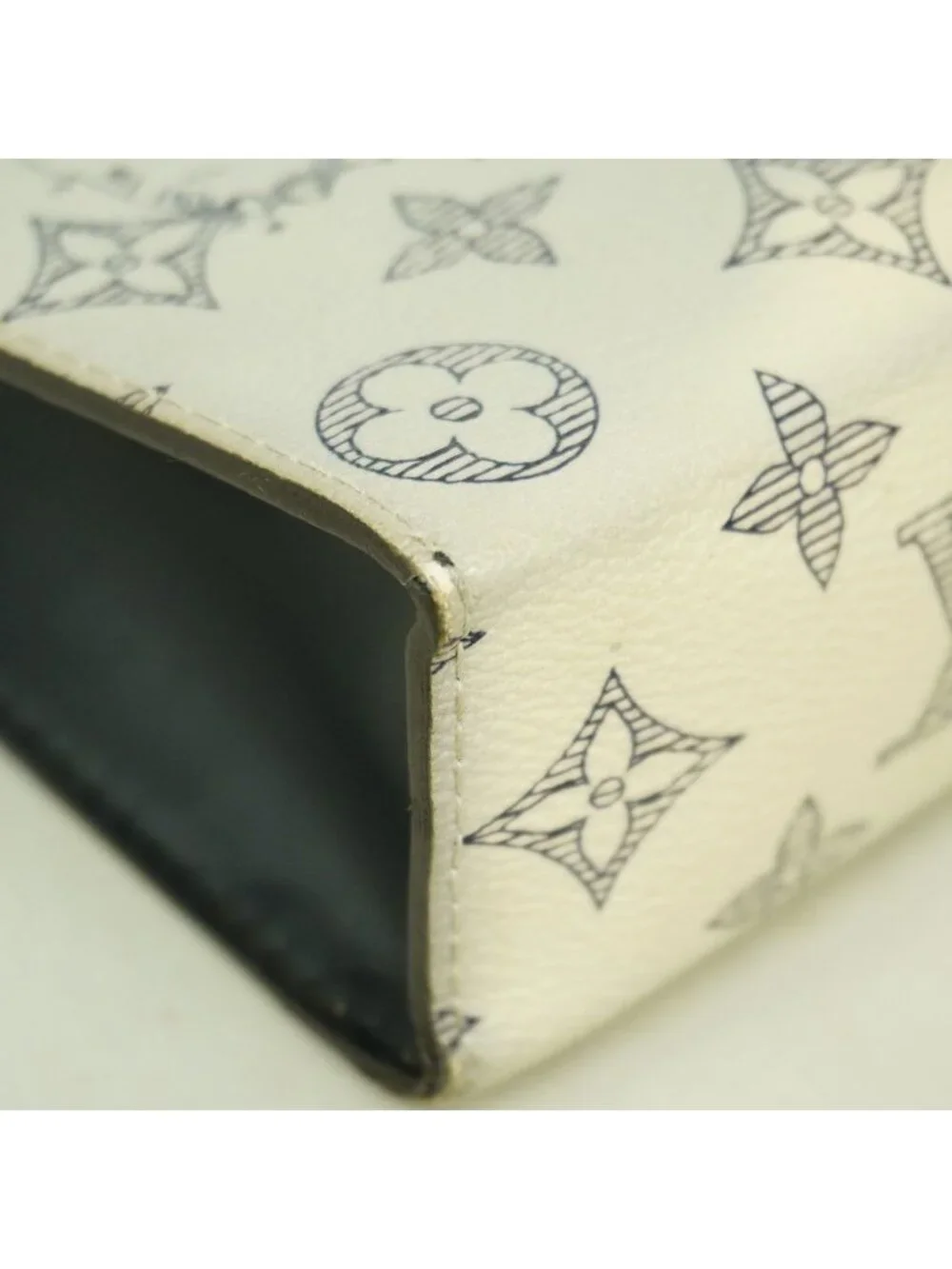 Louis Vuitton this authentic